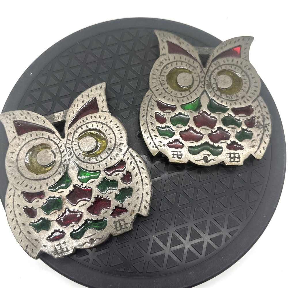 2 Vintage 1970s Cast Iron Colorful Stained Glass Decoration Owl Trivets